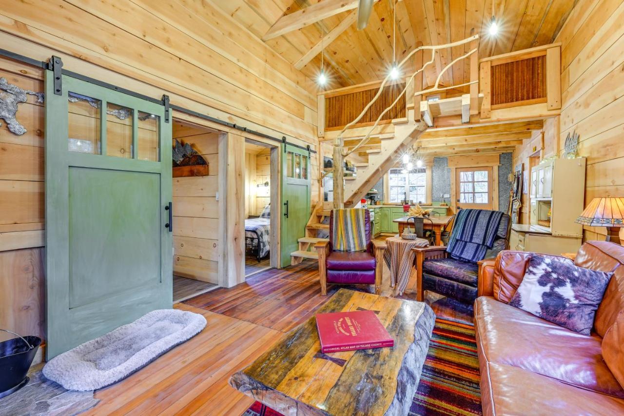 Enchanting Creekside Cabin Near Kings Canyon Park! Badger Eksteriør billede