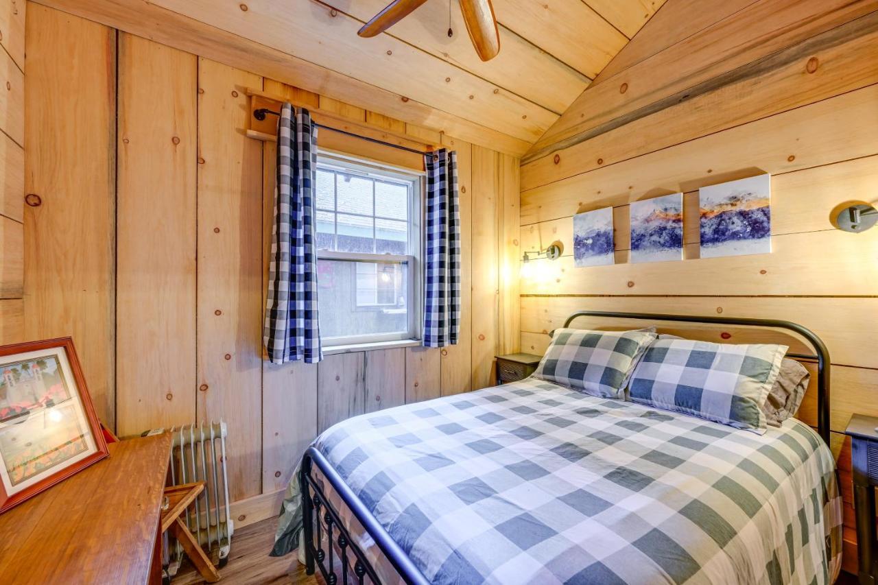 Enchanting Creekside Cabin Near Kings Canyon Park! Badger Eksteriør billede